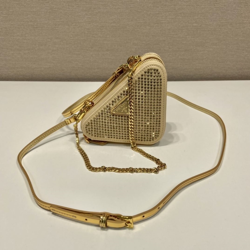 Pra*a triangle pouch